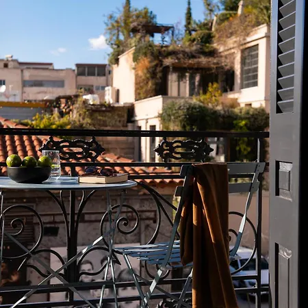 Otel Living Yard Thissio Atina