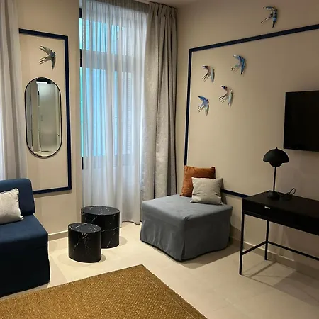 Living Yard Thissio Hotel